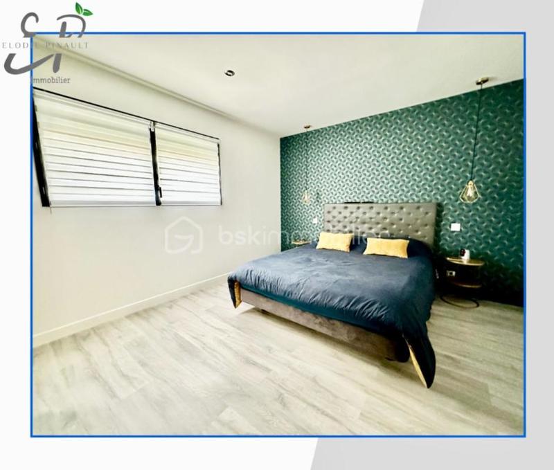 Maison - 187 m² - 7 pièces