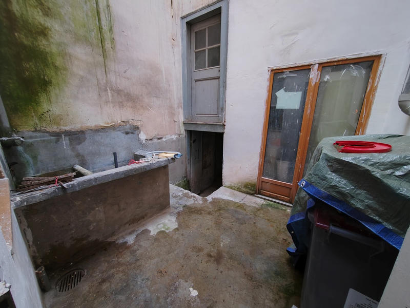 Immeuble - 163 m² - 2 pièces