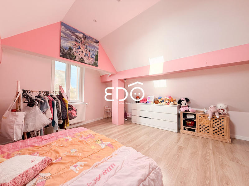 Appartement - 94 m² - 5 pièces