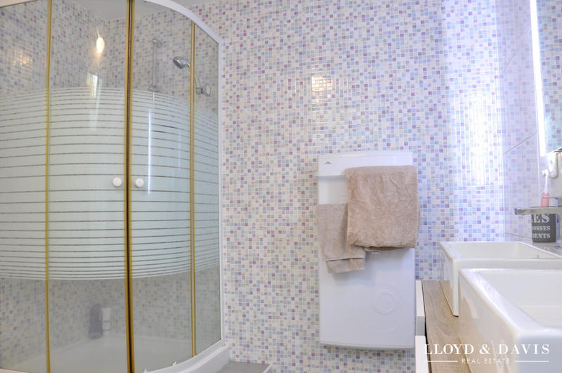 Maison ancienne - 172 m² - 7 pièces