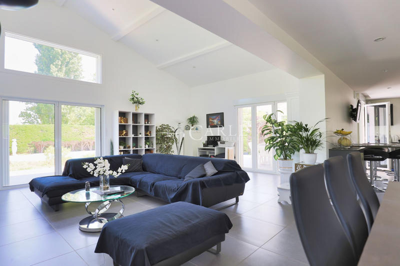 Villa - 178 m² - 7 pièces