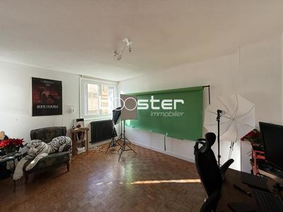 Appartement ancien - 62 m² - 3 pièces