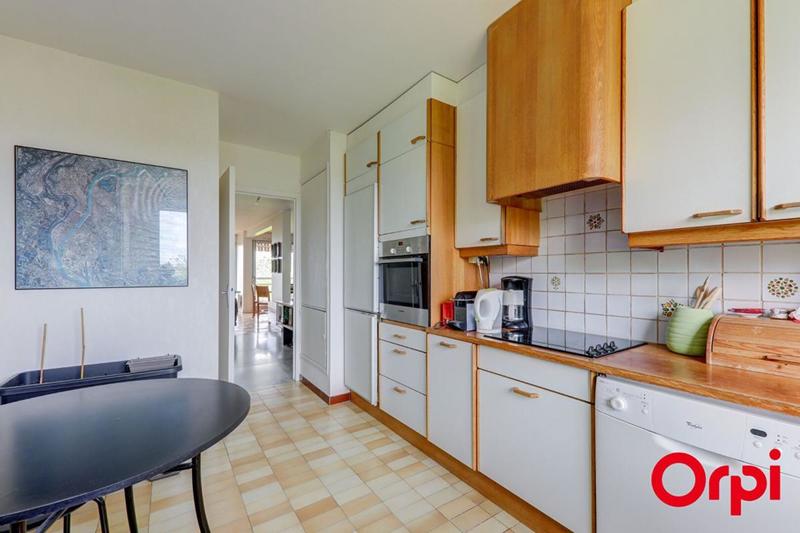 Appartement - 108 m² - 4 pièces