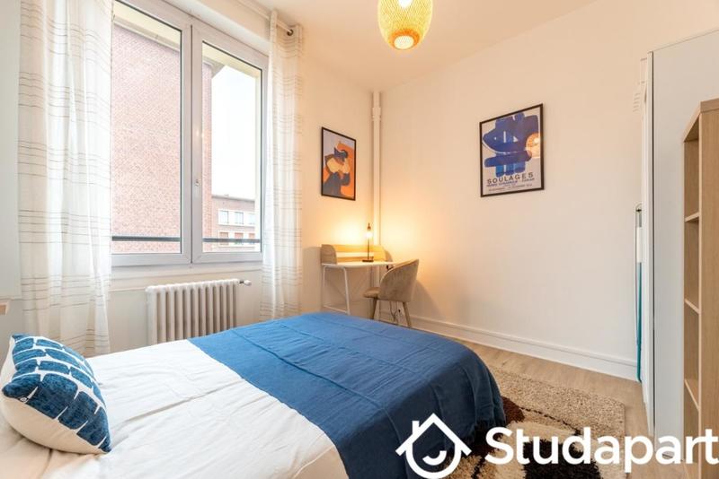 Chambre - 10 m² - 1 pièce