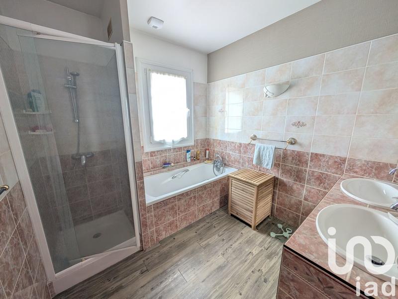 Maison - 170 m² - 7 pièces