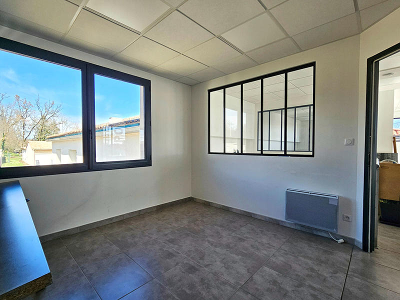 Local commercial - 230 m²