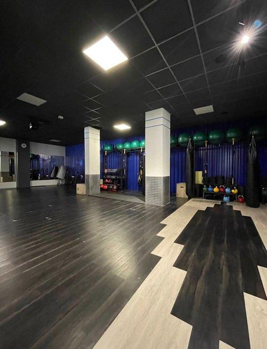 Local d'activités - 498 m² - 4 pièces