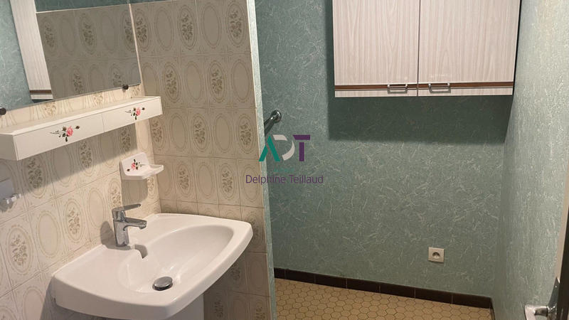 Appartement - 102 m² - 5 pièces