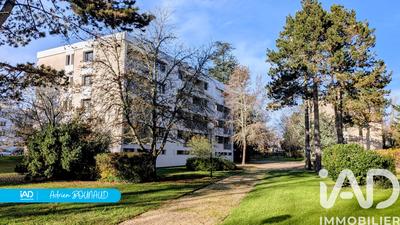 Appartement - 65 m² - 4 pièces