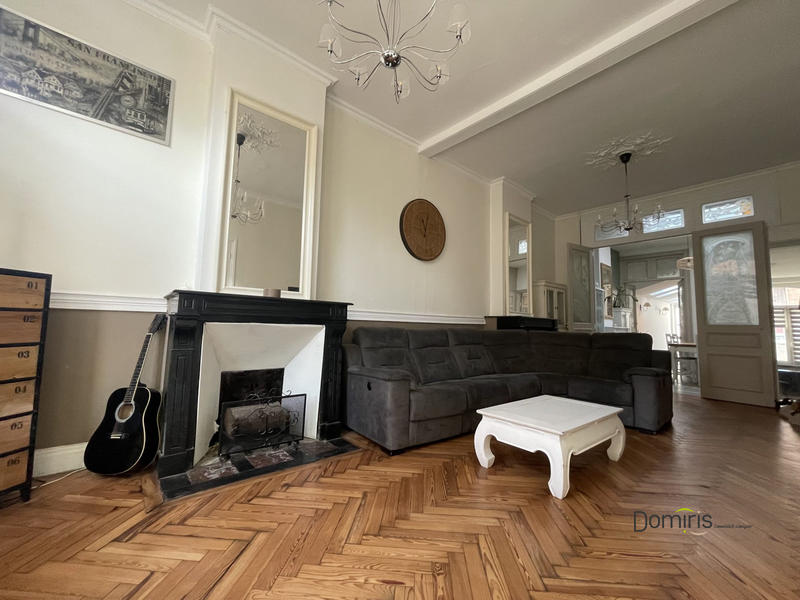 Maison - 144 m² - 5 pièces