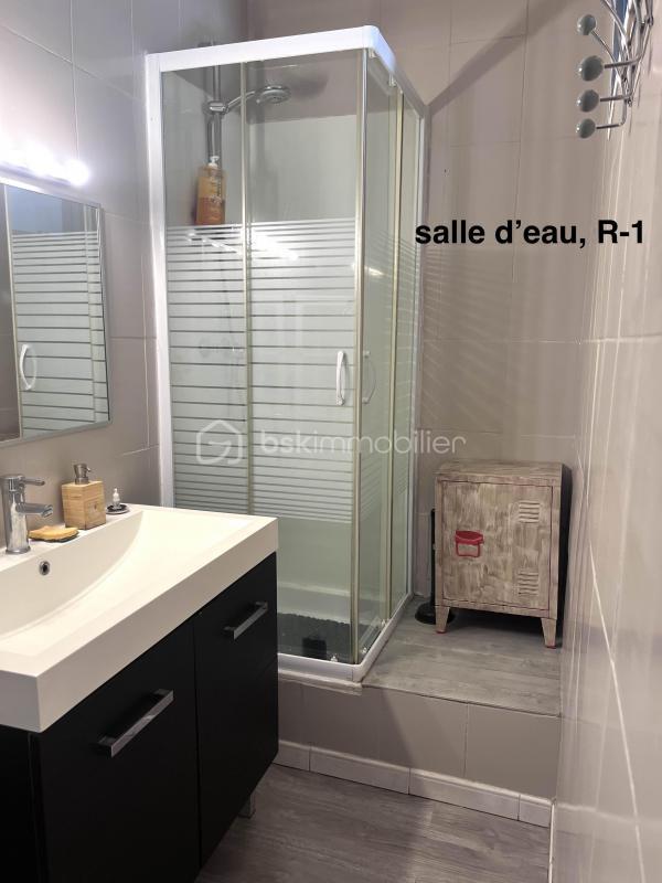 Maison - 144 m² - 7 pièces