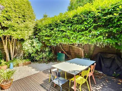 Maison - 97 m² - 3 pièces