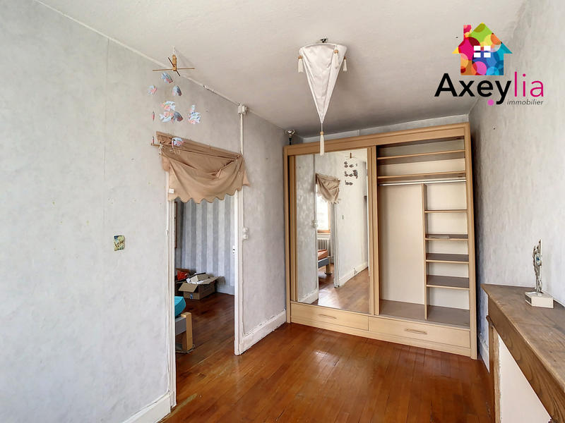 Immeuble - 221 m² - 8 pièces