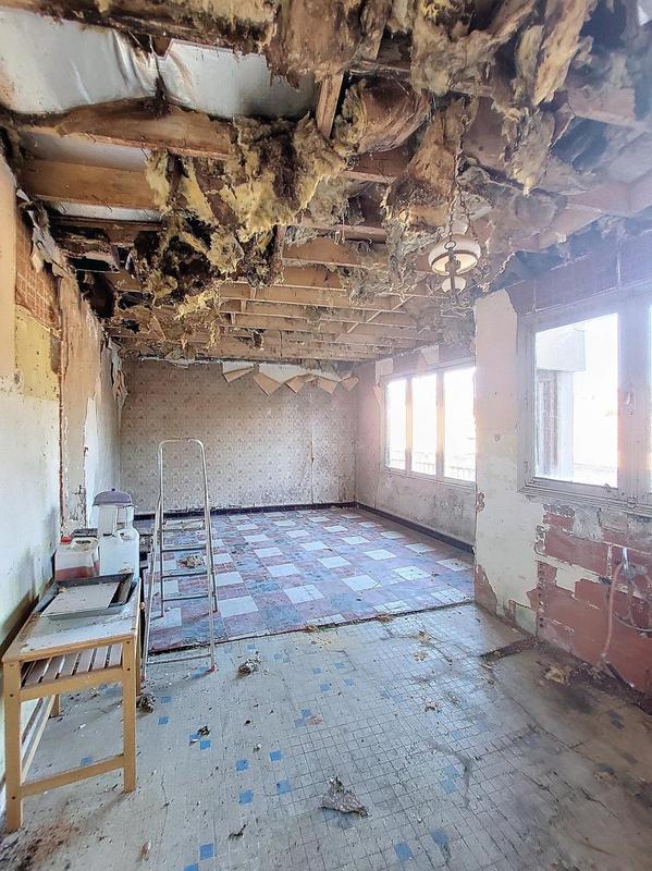 Maison - 180 m² - 5 pièces