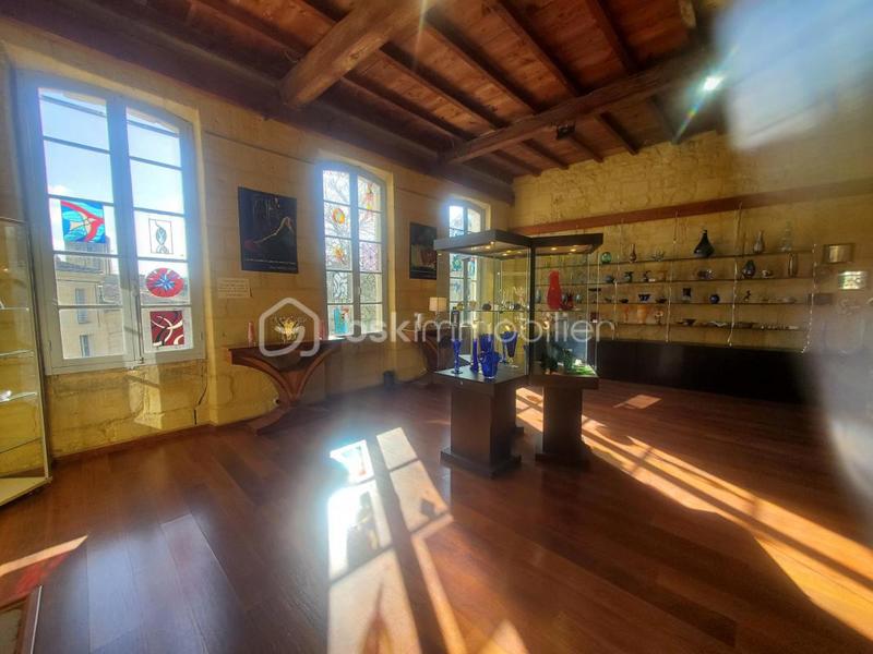 Local commercial - 140 m² - 3 pièces