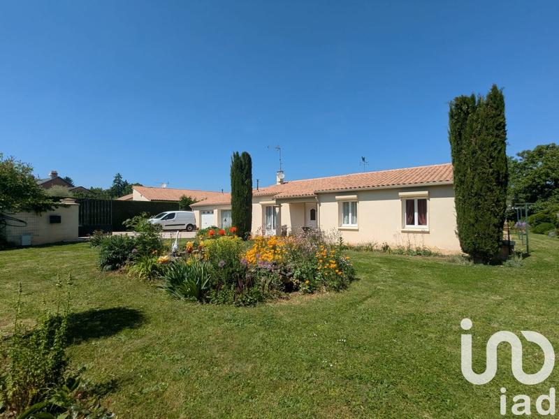 Maison - 170 m² - 8 pièces