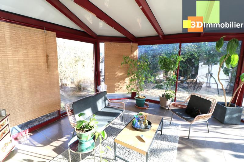 Local commercial - 250 m² - 8 pièces