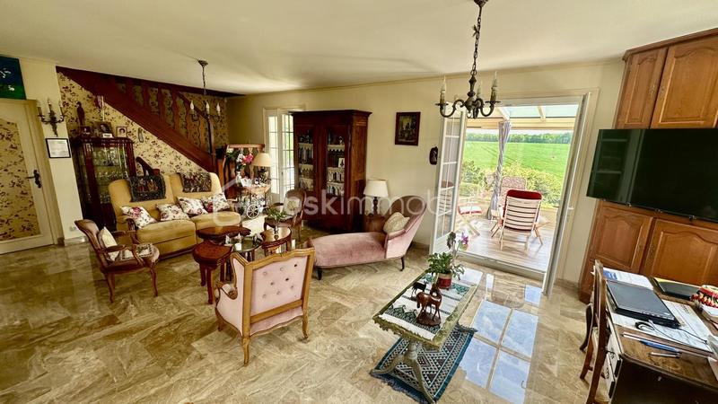 Maison - 183 m² - 7 pièces