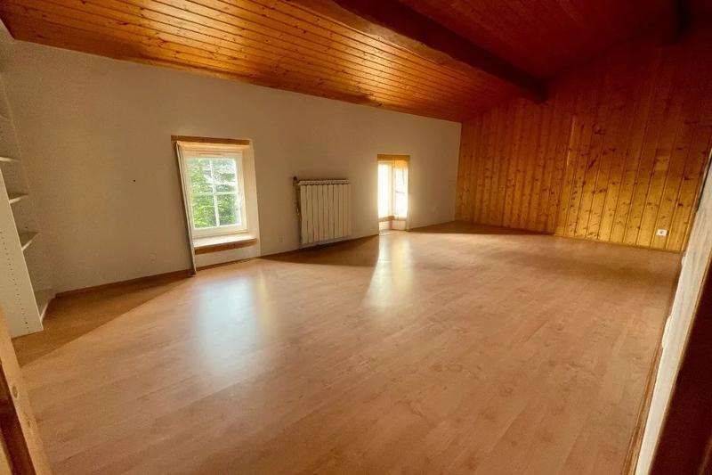 Longère - 199 m² - 7 pièces