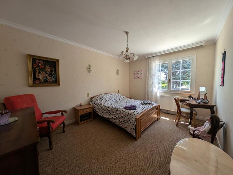 Maison - 181 m² - 8 pièces