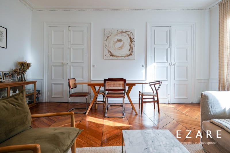 Appartement - 128 m² - 5 pièces