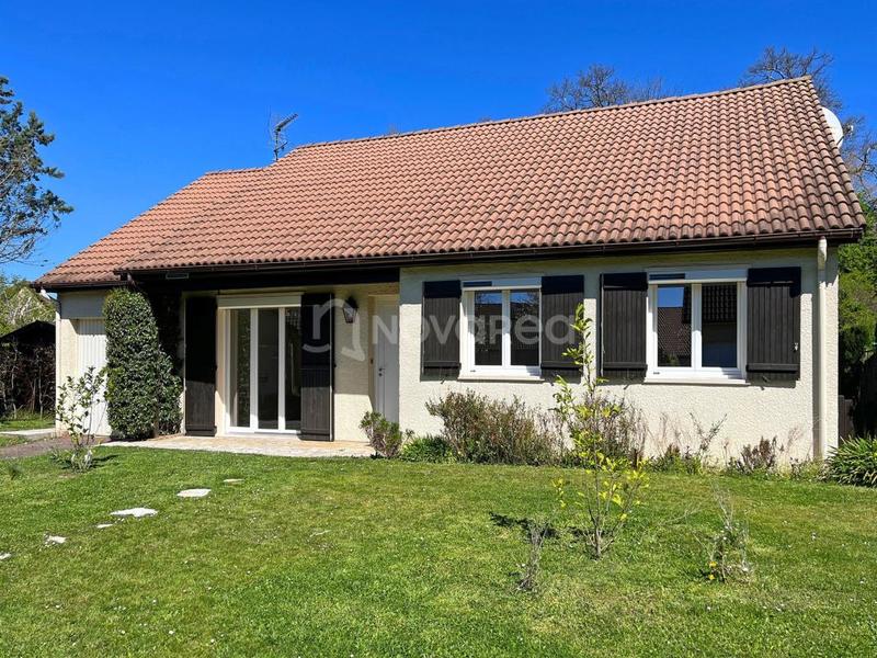 Maison - 110 m² - 4 pièces