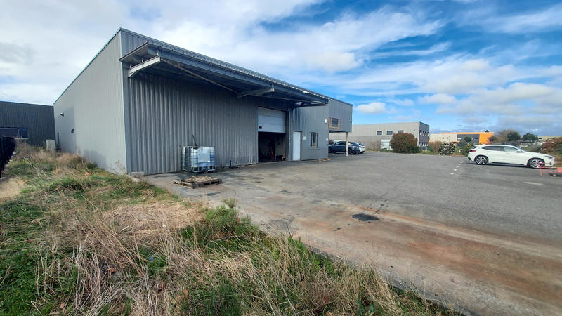 Local d'activités - 405 m²