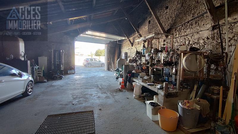 Remise - 230 m²