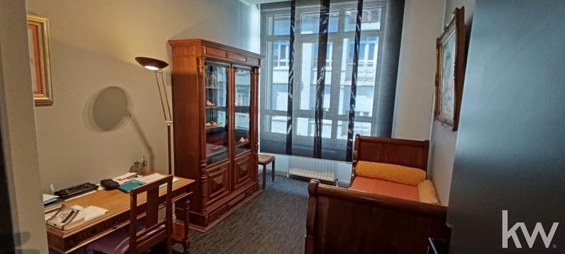 Appartement - 217 m² - 7 pièces