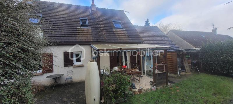 Maison - 107 m² - 7 pièces