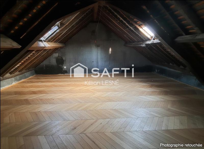 Maison - 99 m² - 4 pièces