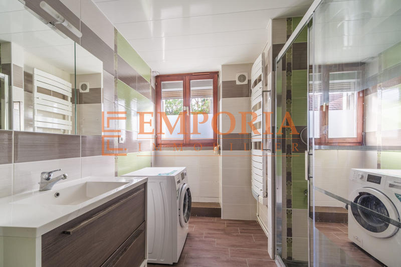 Appartement - 83 m² - 4 pièces