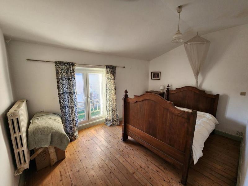 Maison - 166 m² - 7 pièces