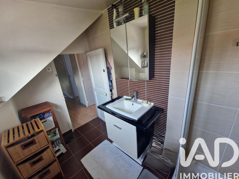Maison - 92 m² - 4 pièces