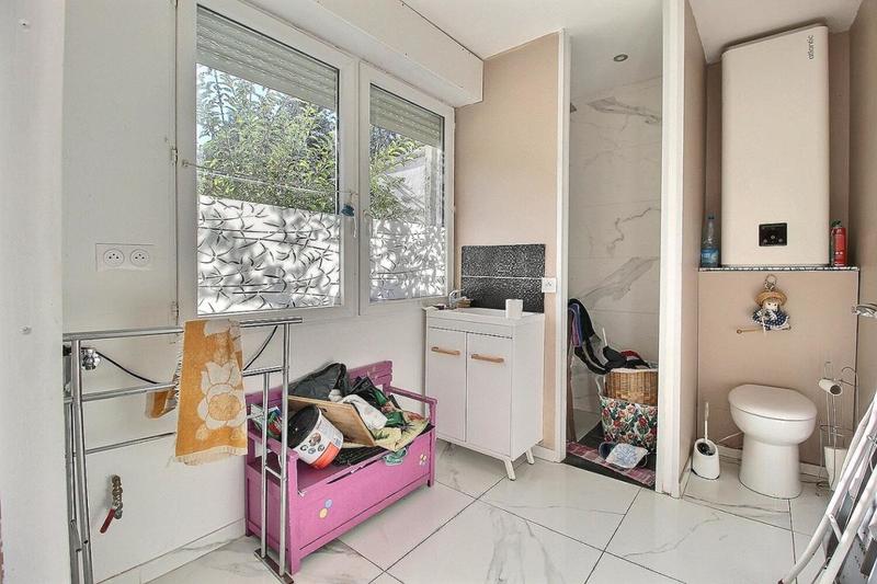 Maison - 185 m² - 6 pièces