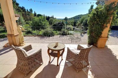 Villa - 187 m² - 5 pièces