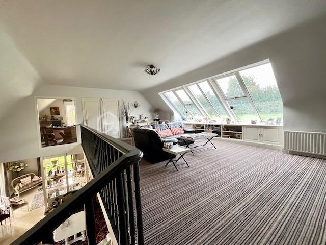 Maison d'architecte - 280 m² - 8 pièces