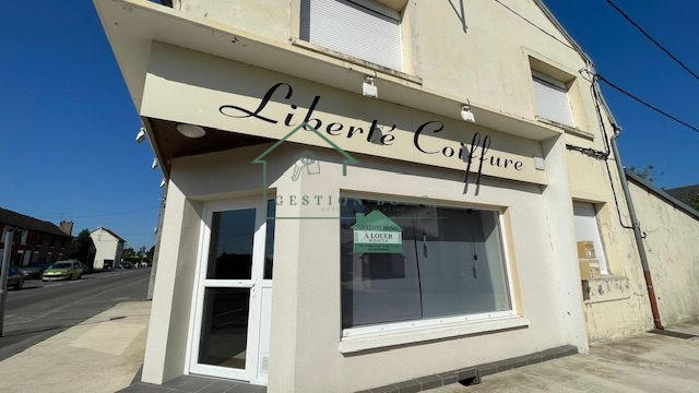 Immeuble - 90 m² - 2 pièces