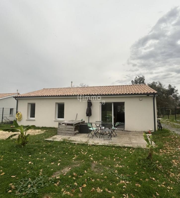 Maison - 90 m² - 4 pièces