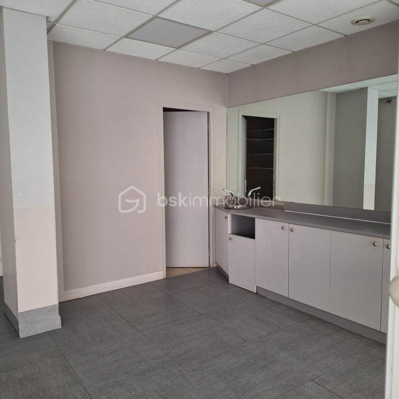 Local commercial - 50 m² - 2 pièces