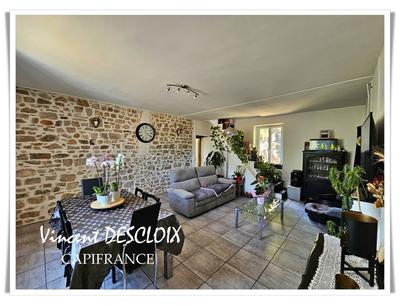 Maison de village - 280 m² - 10 pièces