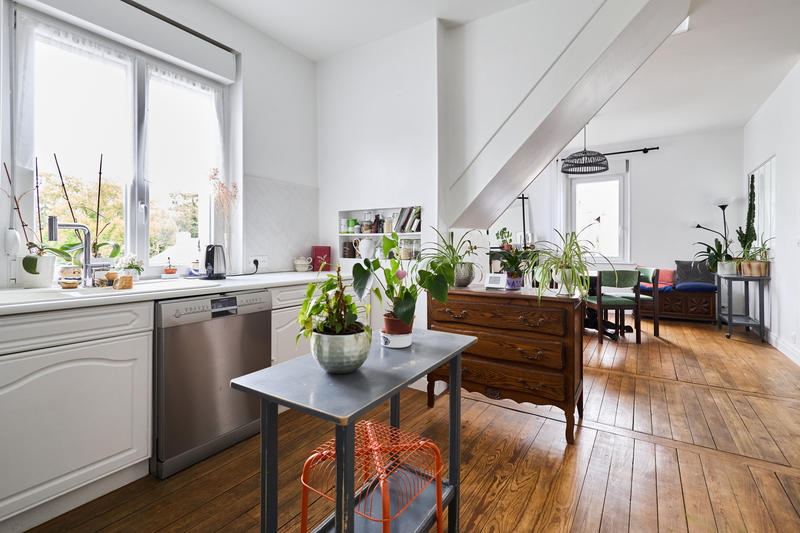 Appartement - 93 m² - 4 pièces