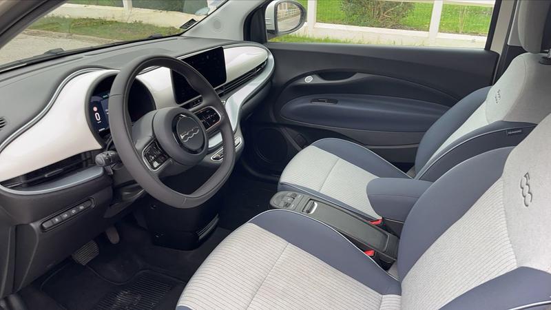 Fiat 500 118 43 kWh Icone Plus - Entretien constructeur Toit ouvrant