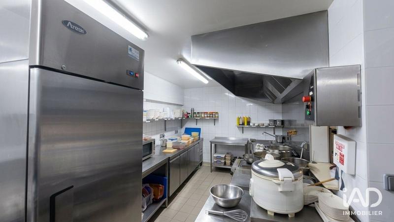 Local commercial - 93 m²