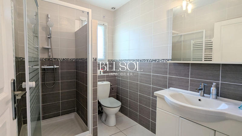 Maison traditionnelle - 144 m² - 5 pièces