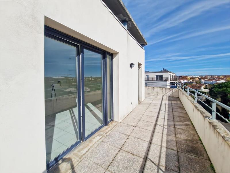 Appartement - 108 m² - 5 pièces