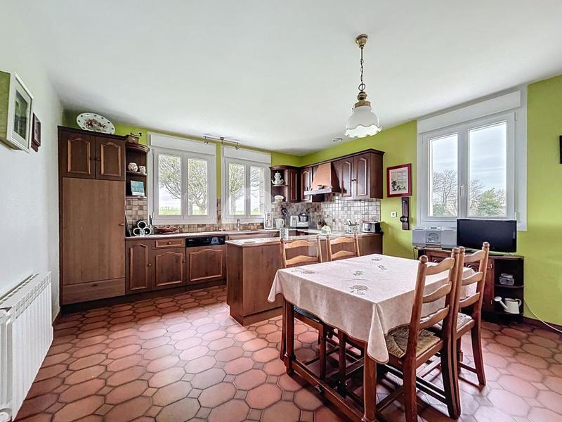 Maison - 141 m² - 5 pièces