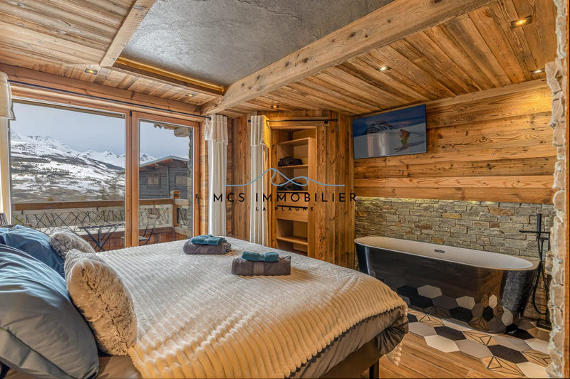 Châlet - 275 m² - 10 pièces