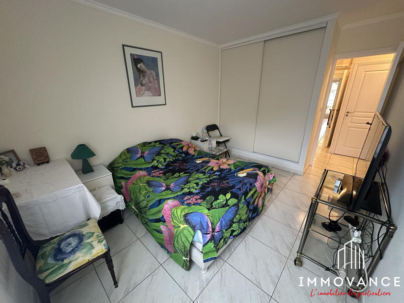 Appartement - 81 m² - 3 pièces