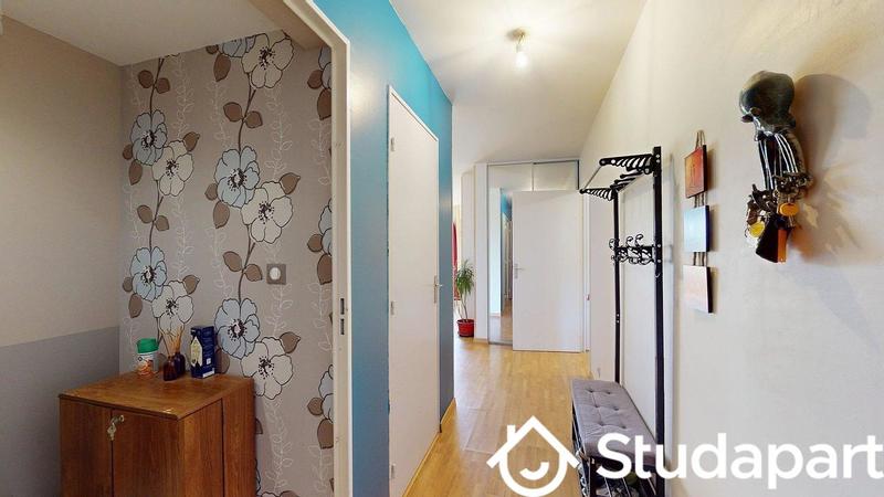 Chambre - 9 m² - 1 pièce